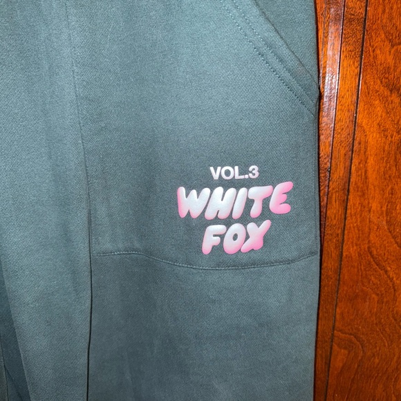 White Fox Offstage Sweatpants in Pine - Picture 6 of 8